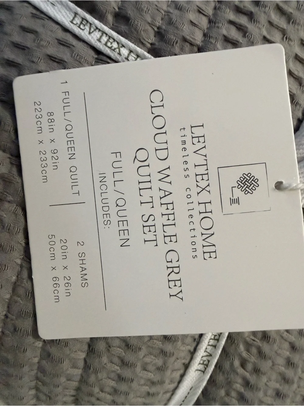 NWT Levtex Home Cloud Waffle Grey Full Queen Quilt Set